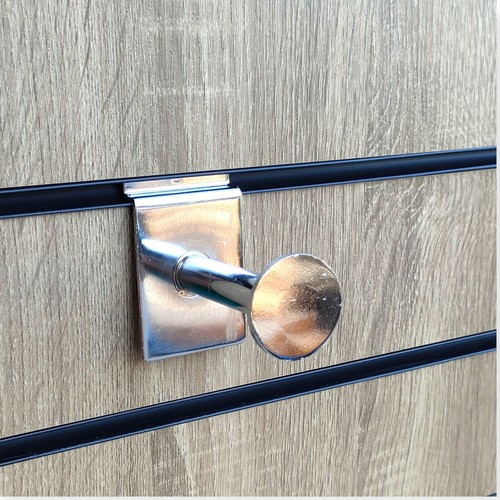 Slatwall faceout straight arm - faceout,